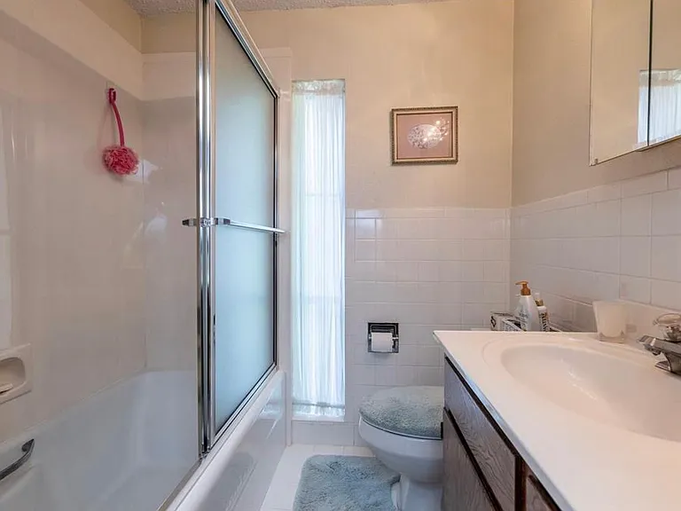 1928 Loma Linda Ct — Photo 17