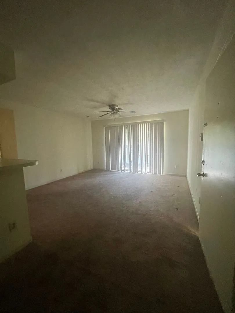 15 Davenport Court — Photo 4
