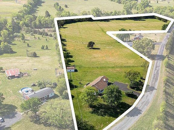 2nd image of 15409 Jonas Rd