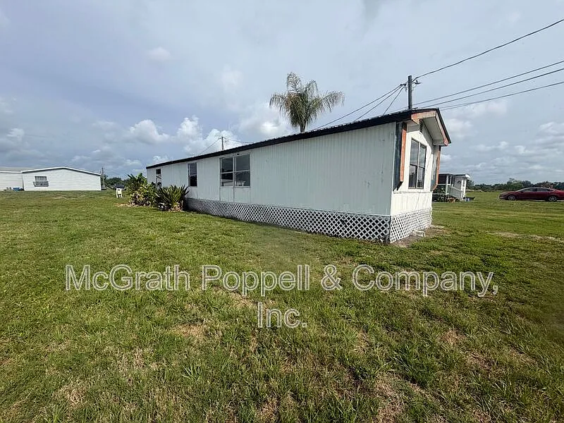 2 bed, 2.0 bath, $1,600 — Photo 3
