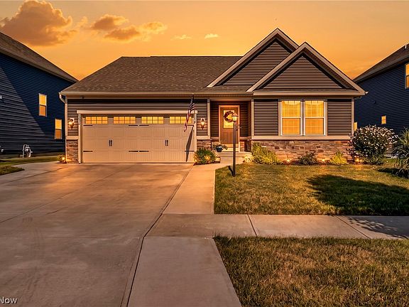 2nd image of 9239 Nash Ln