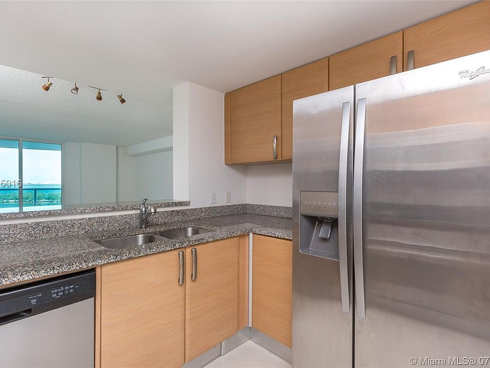 2nd image of 2101 Brickell Ave APT 1407