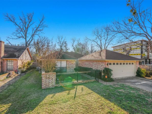 2012 Red River Dr, Bryan, TX 77802