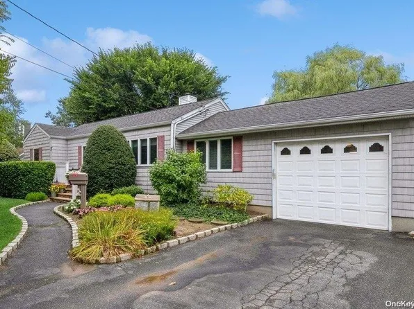 470 Atlantic Street, East Northport, NY 11731