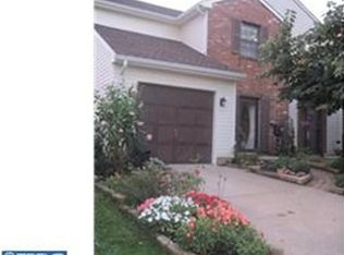 15043 Poquessing Creek Ln, Philadelphia, PA 19116