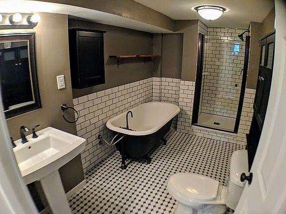 4th image of 3923 Welcome Ave N