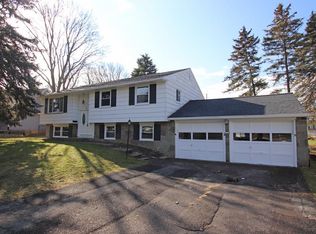 333 Churchill Dr, Rochester, NY 14616