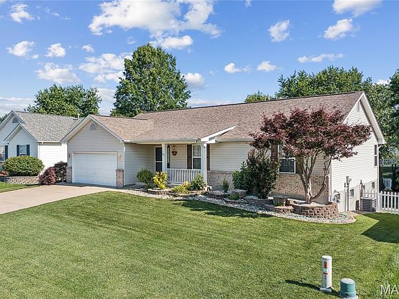 3rd image of 1436 Soaring Eagle Dr