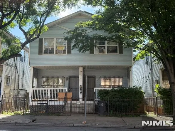 290 Bergen Street, Newark, NJ 07103