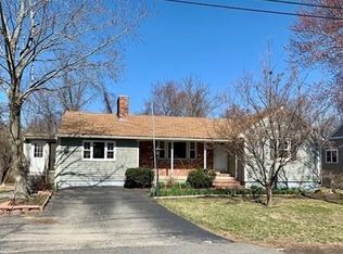 27 Whitney St, Haverhill, MA 01832