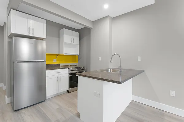 Rented by Reavis | media 3