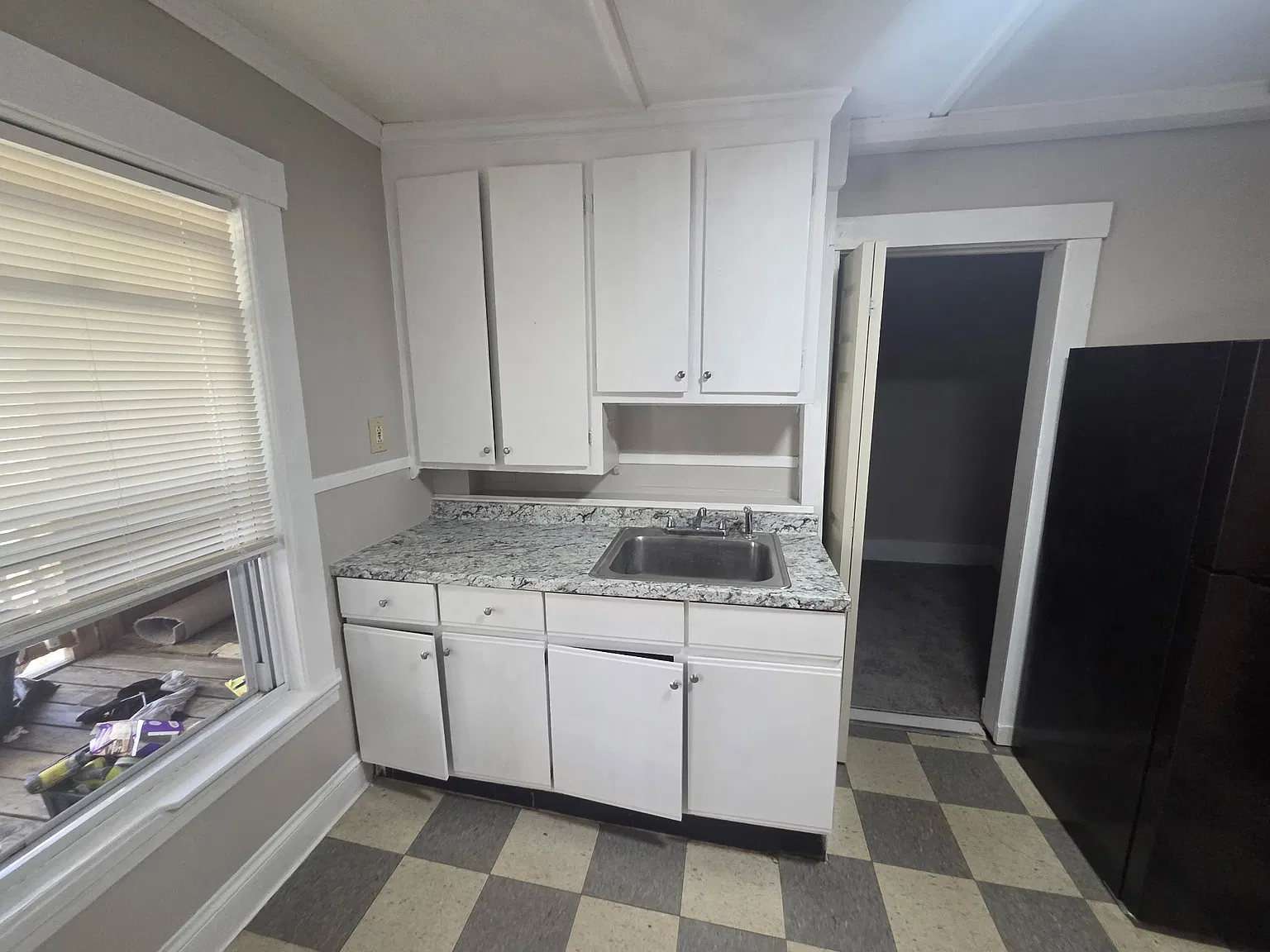 16 Jefferson St — Photo 3