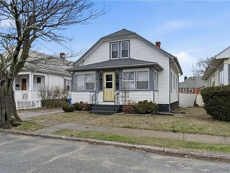44 Holburn Ave — Photo 28