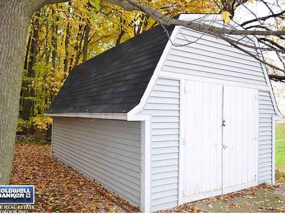 12x18 storage shed