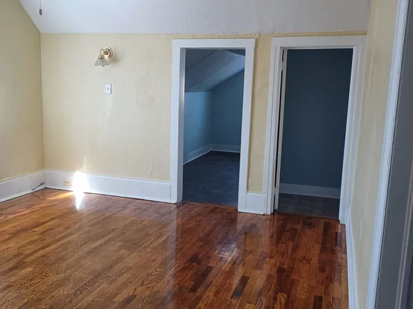 2600 E Michigan Ave #2, Jackson, MI 49202