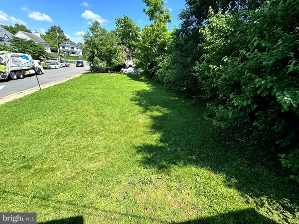 919 S Monroe St, Arlington, VA 22204