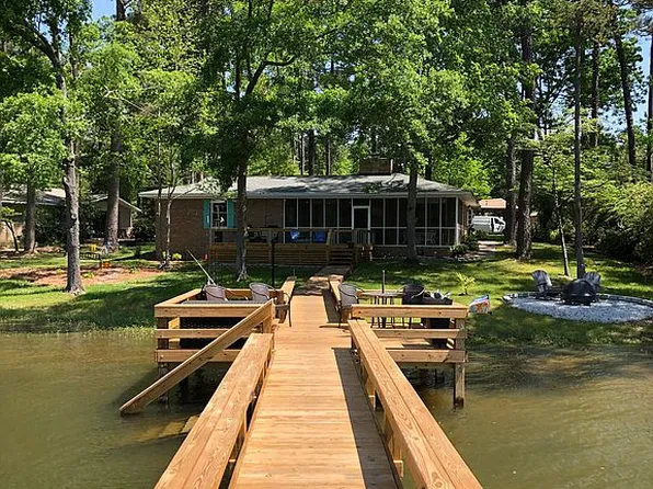 172 Woodlake Cir, Chapin, SC 29036