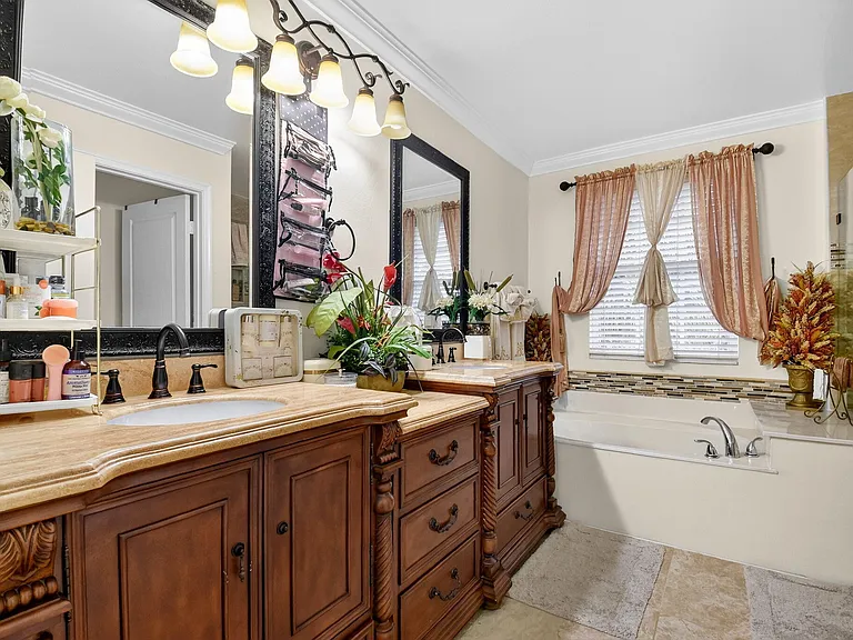 5029 Starblaze Dr — Photo 40