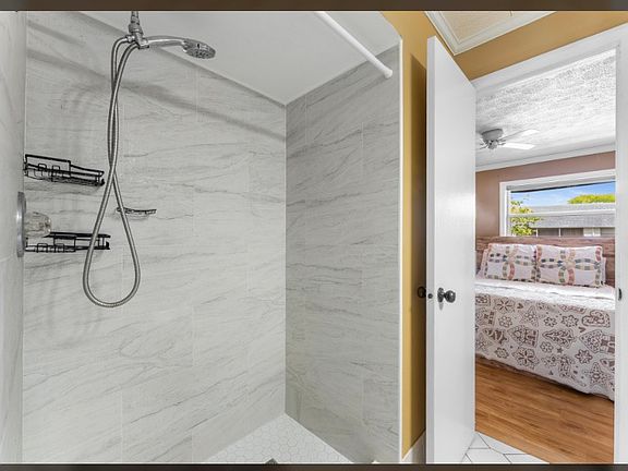 4th image of 8000 Lagos De Campo Blvd APT 307A