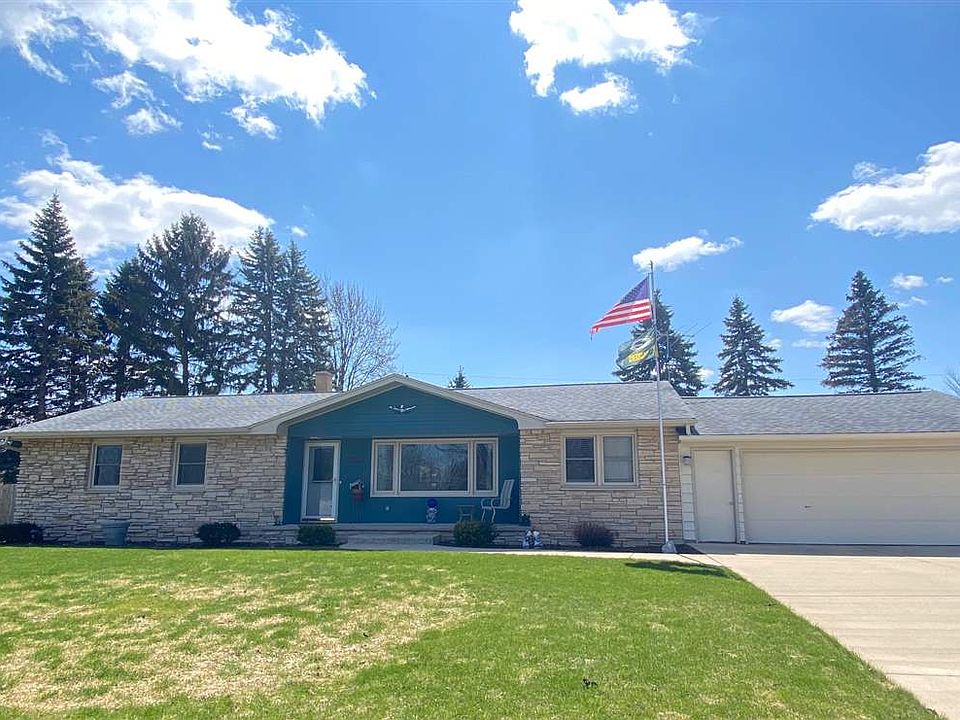 2nd image of 333 W Capitol Dr