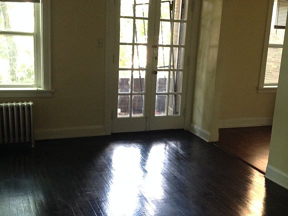 3rd image of 2532 Highland Ave APT 3