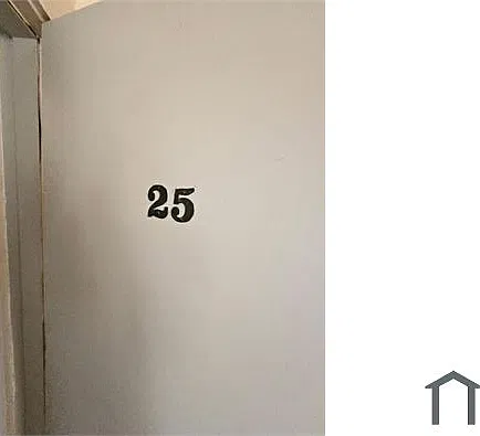 2 bed, 750 sqft, $2,400 — Photo 3