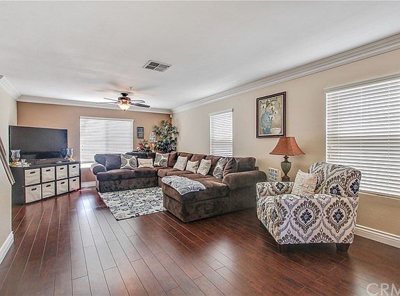 3rd image of 15885 Windcrest Dr