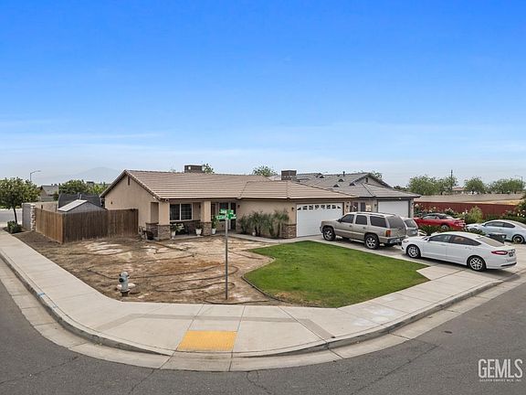 4th image of 6301 Estavez St