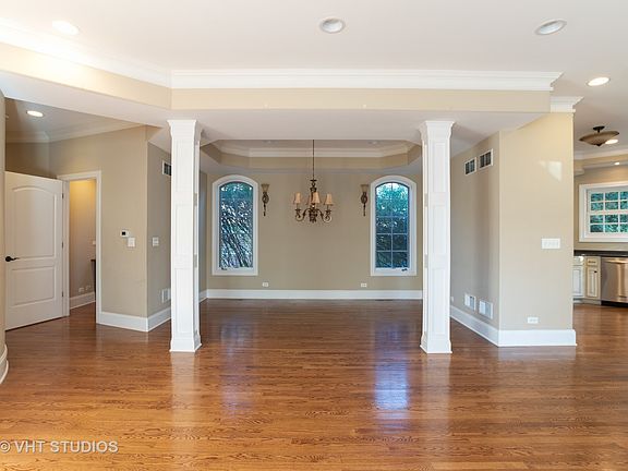 5th image of 1113 Osterman Ave