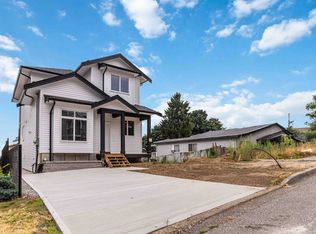 32866 3rd Ave, Mission, BC V2V1N8