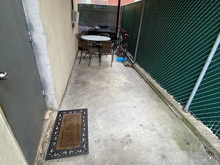 1818 Bath Ave #1 — Photo 9