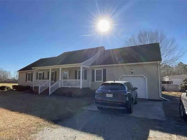 674 Tulls Creek Rd, Moyock, NC 27958