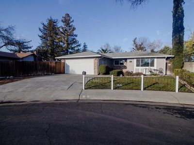7 Abbey Ct, Woodland, CA, 95695
