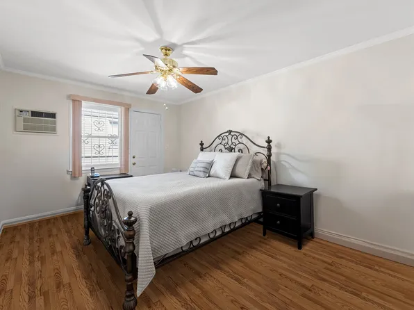 69-73 Juniper Boulevard South image 17 of 32