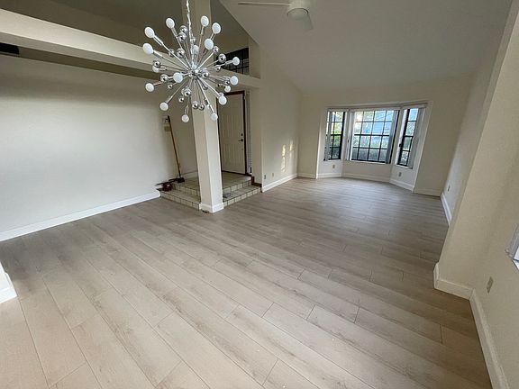 2nd image of 4207 Arbor Oaks Ct