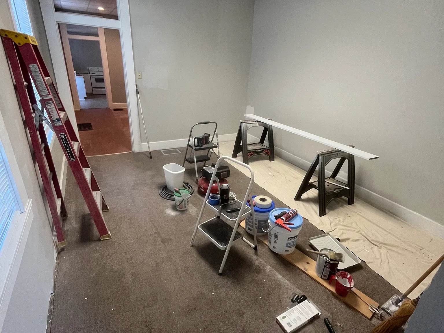 1 bed, 900 sqft, $1,300 — Photo 4