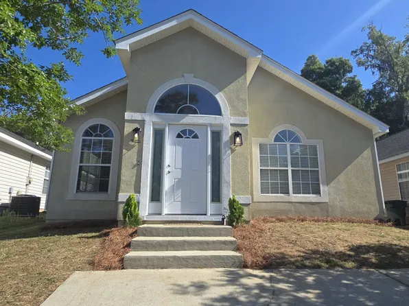 2956 Viking Way, Tallahassee, FL 32308