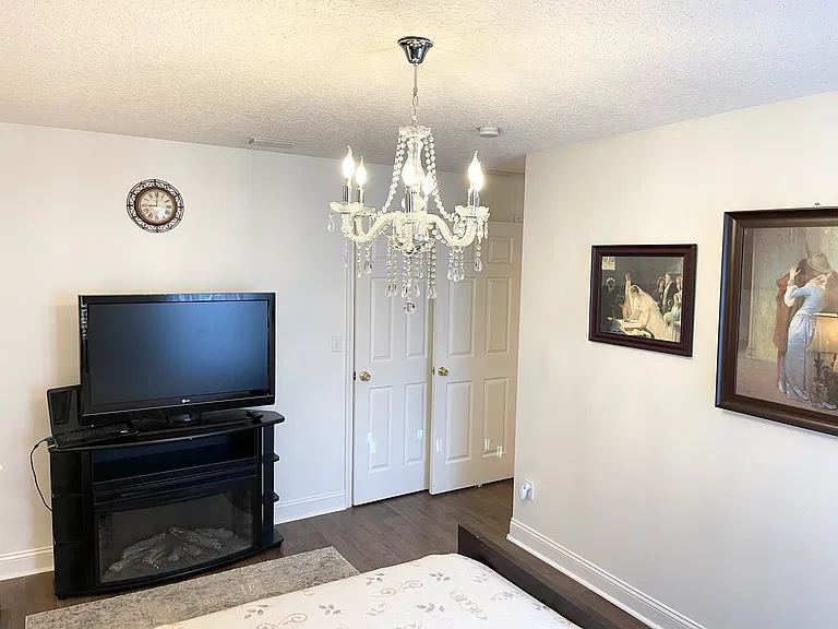 35 Postman Ln — Photo 8