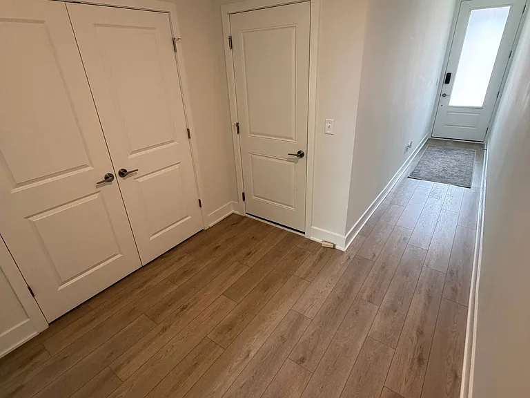 1st floor main entrance foyer with closet