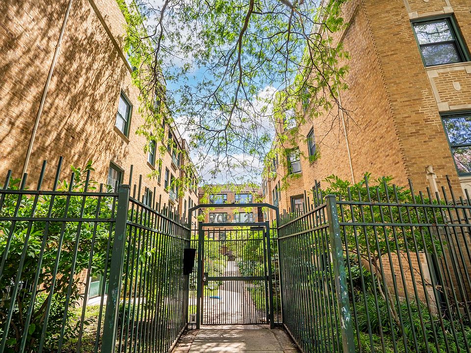 1st image of 7025 N Sheridan Rd APT 1N