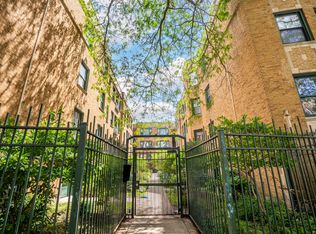 7025 N Sheridan Rd APT 1N, Chicago, IL 60626