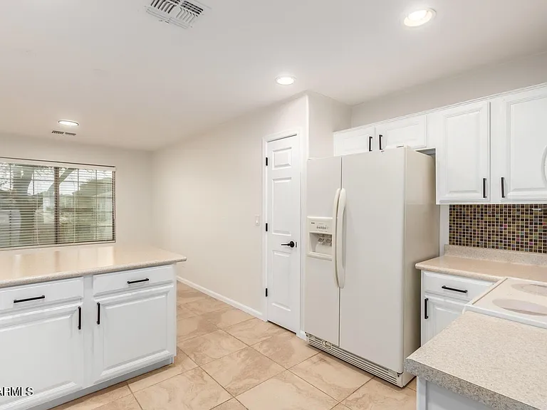 1766 E Bishop Pl — Photo 12