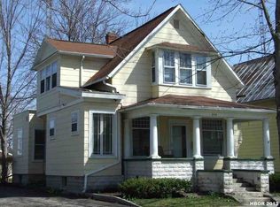 326 W Fremont St, Fostoria, OH 44830