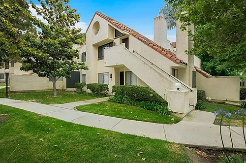 333 N Melrose Dr #F Photo 1