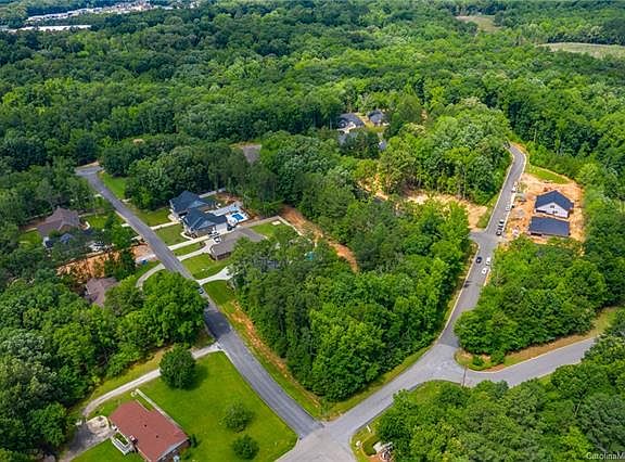 5th image of 721 Granna Ln #9B