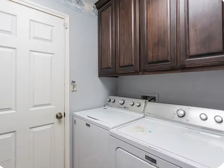 8100 Norma St — Photo 5