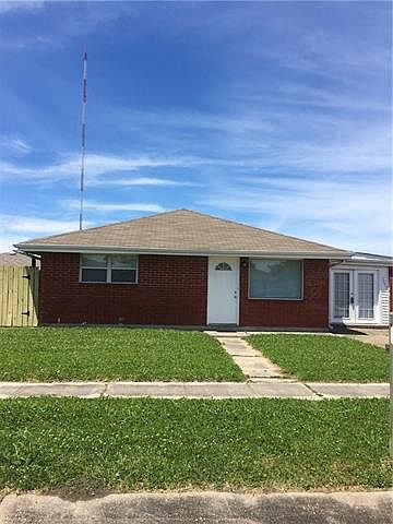 1st image of 3500 Lyndell Dr