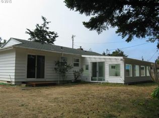 550 Madrona Ave, Port Orford, OR 97465