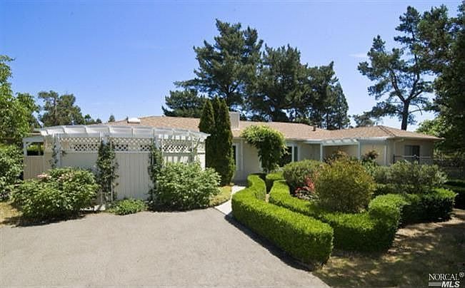 1st image of 3132 Sunnydale Dr