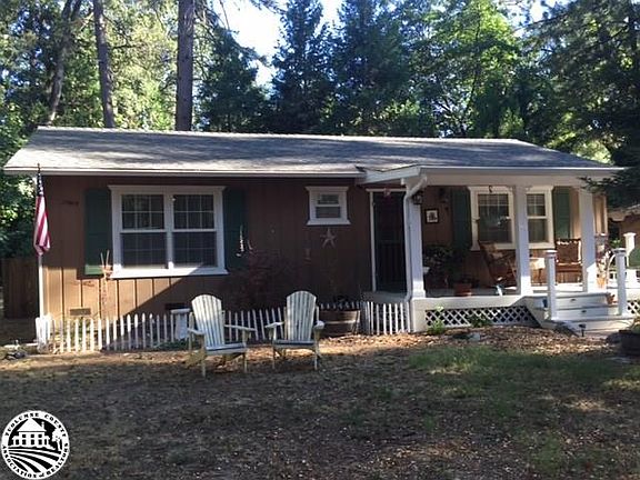4th image of 21699 Rogue River Dr